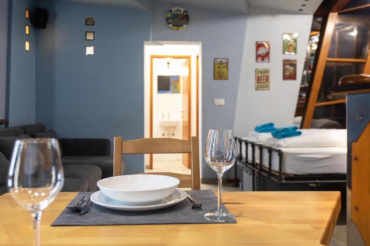 Stay In Pub Kamera Klub Apatment-City Center Ljubljana Eksteriør bilde