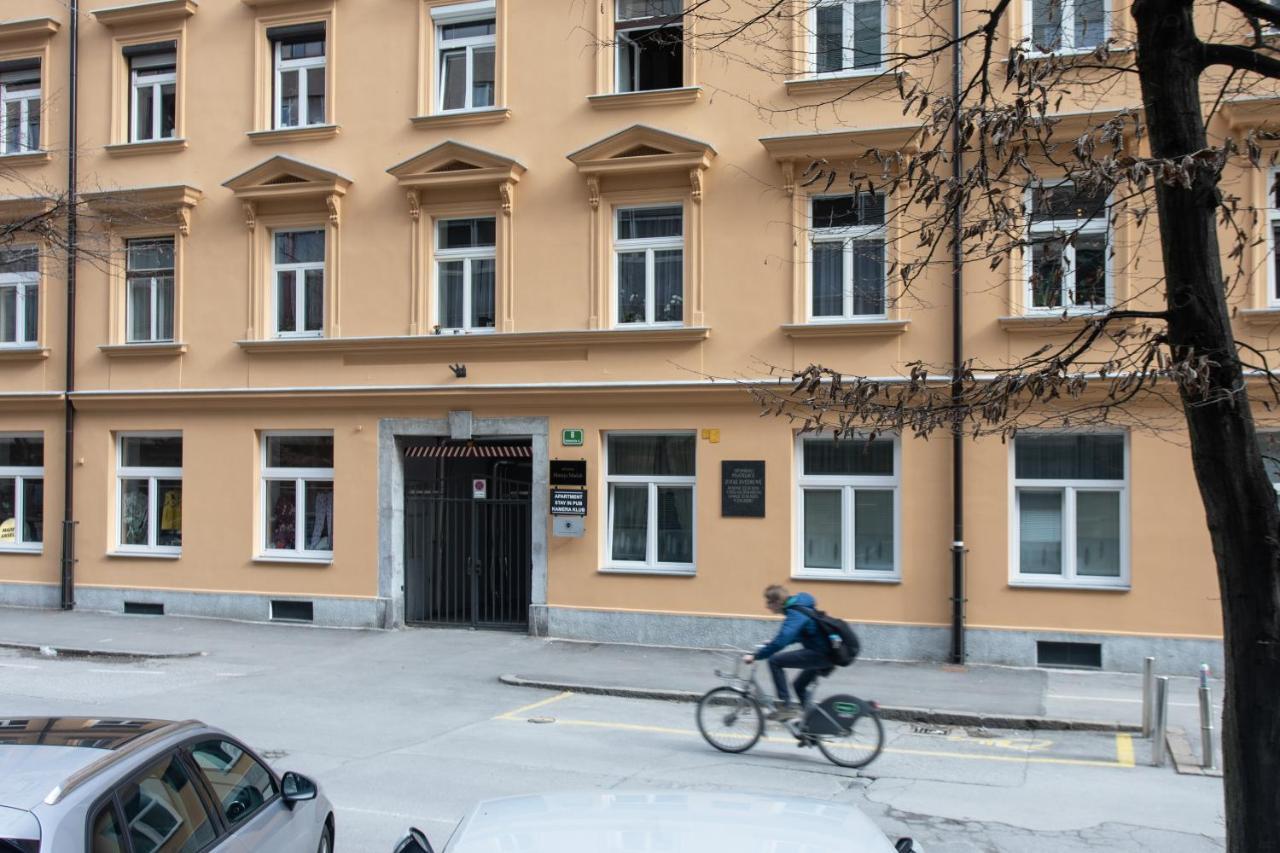 Stay In Pub Kamera Klub Apatment-City Center Ljubljana Eksteriør bilde