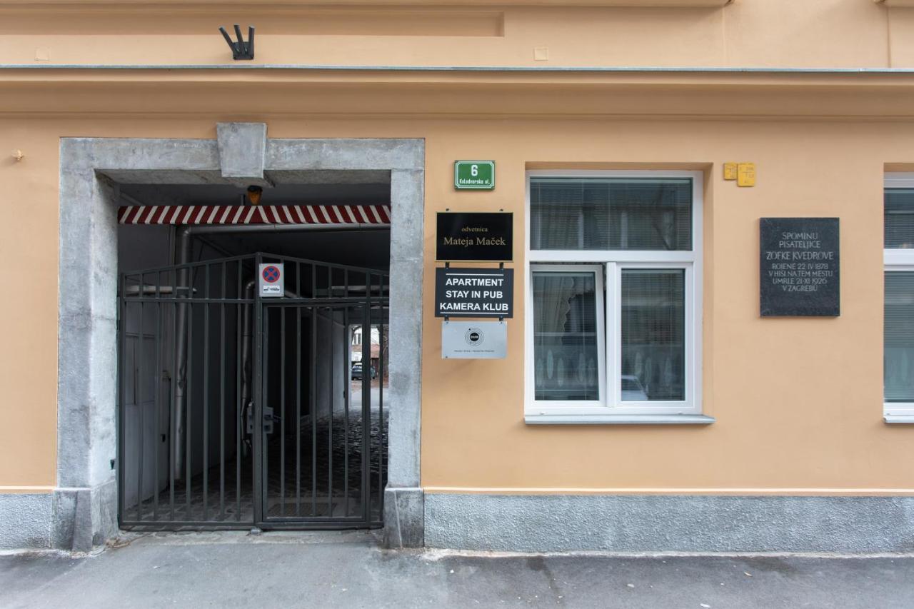 Stay In Pub Kamera Klub Apatment-City Center Ljubljana Eksteriør bilde