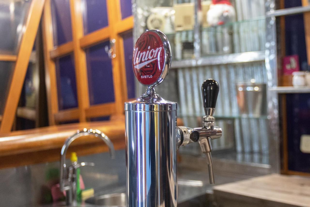 Stay In Pub Kamera Klub Apatment-City Center Ljubljana Eksteriør bilde