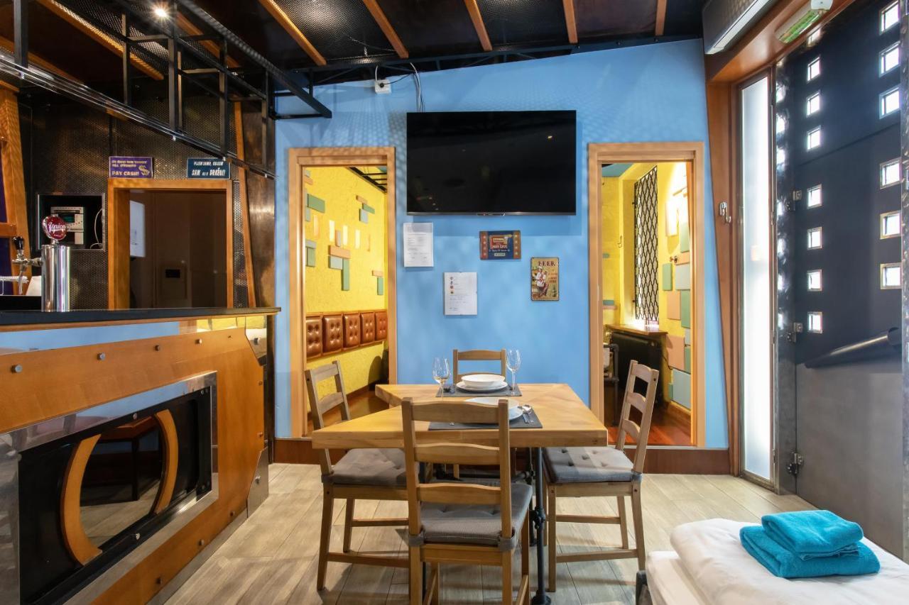 Stay In Pub Kamera Klub Apatment-City Center Ljubljana Eksteriør bilde
