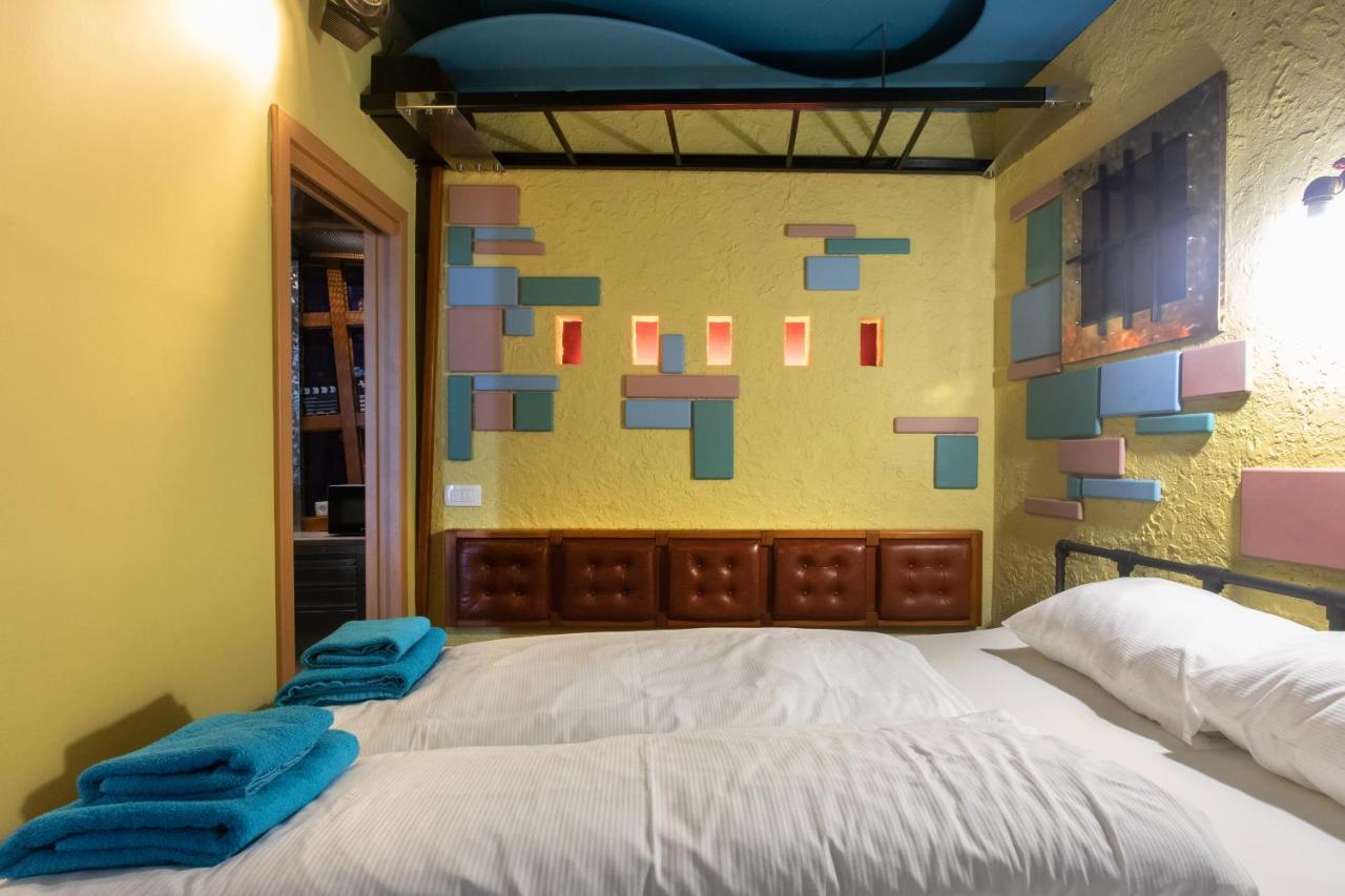 Stay In Pub Kamera Klub Apatment-City Center Ljubljana Eksteriør bilde
