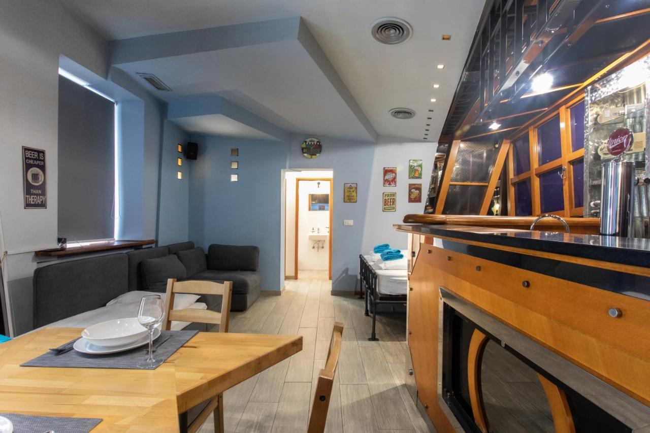 Stay In Pub Kamera Klub Apatment-City Center Ljubljana Eksteriør bilde